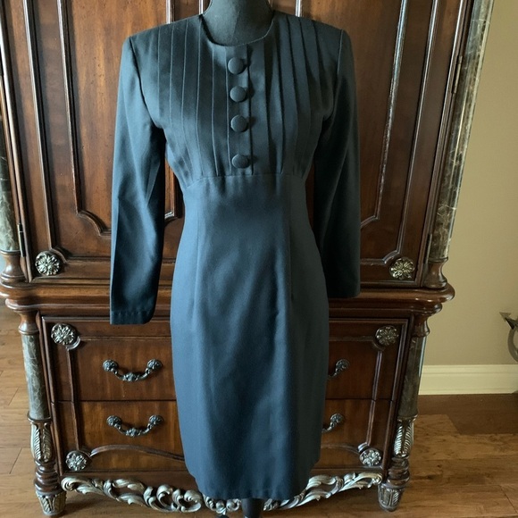 Vintage Cynthia Howie Vintage Black Dress‎ - Picture 2 of 16